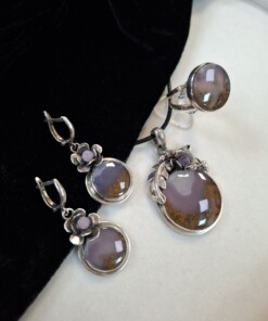 "Виолетова мъгла в гората" G717